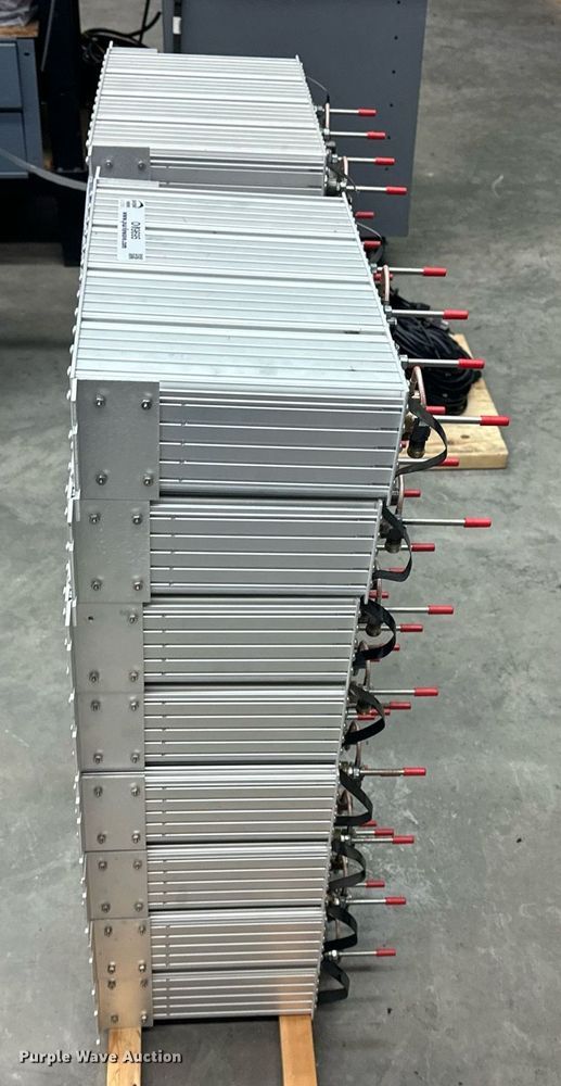 image for item OM9695 (16) Sinclair Q3220E duplexers