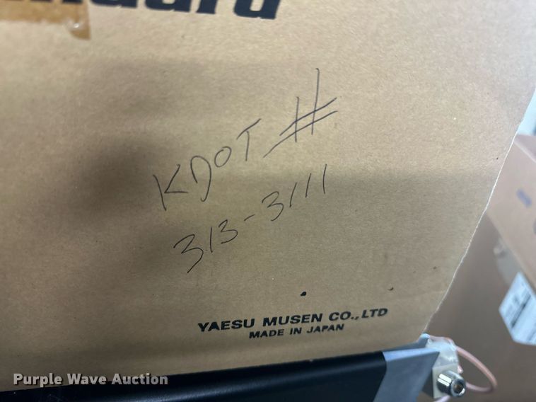 image for item OM9699 (33) Vertex VXR-7000VC radios