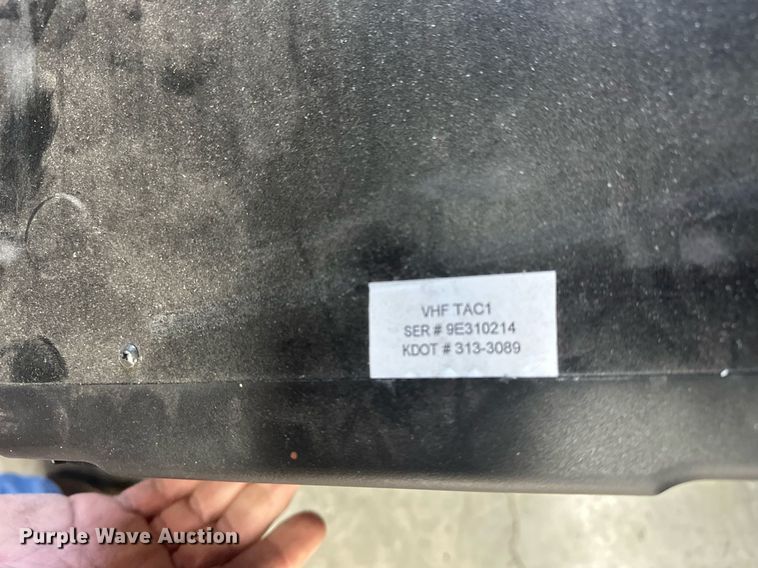 image for item OM9699 (33) Vertex VXR-7000VC radios