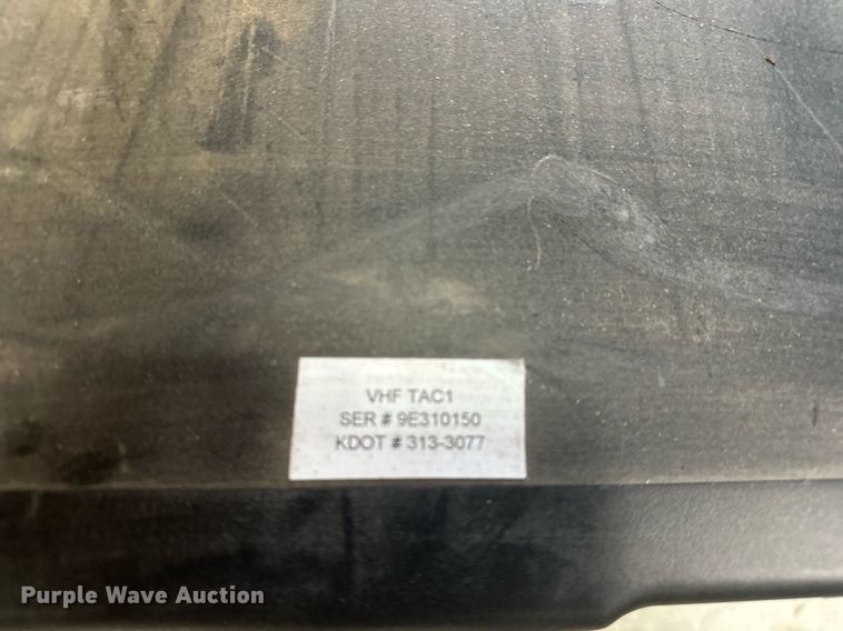 image for item OM9699 (33) Vertex VXR-7000VC radios