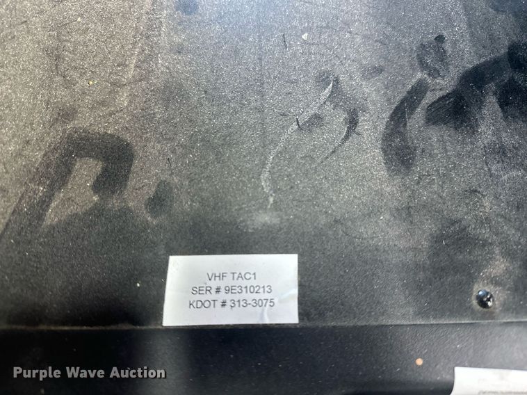 image for item OM9699 (33) Vertex VXR-7000VC radios