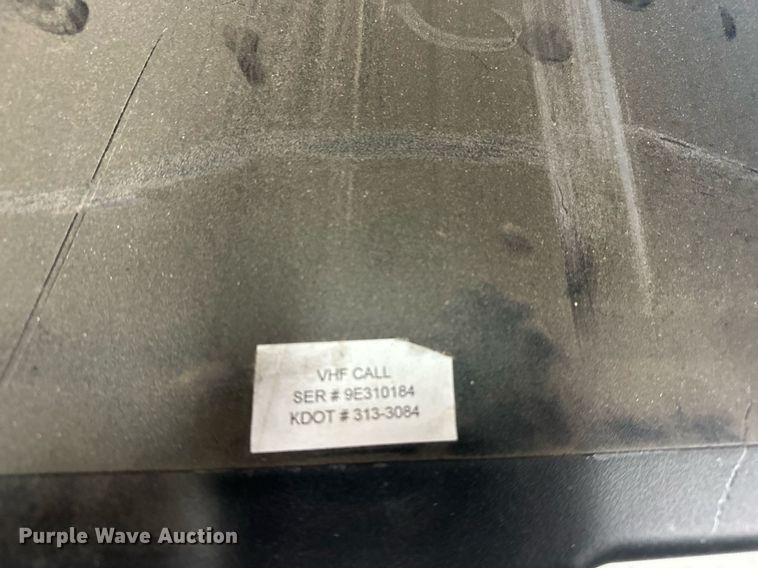 image for item OM9699 (33) Vertex VXR-7000VC radios