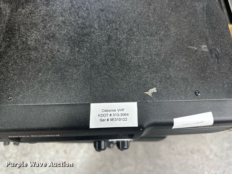 image for item OM9699 (33) Vertex VXR-7000VC radios