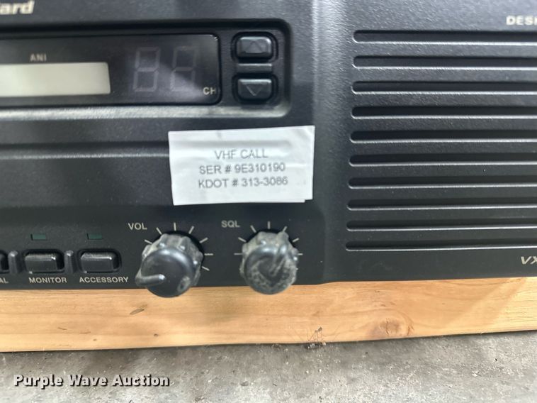 image for item OM9699 (33) Vertex VXR-7000VC radios