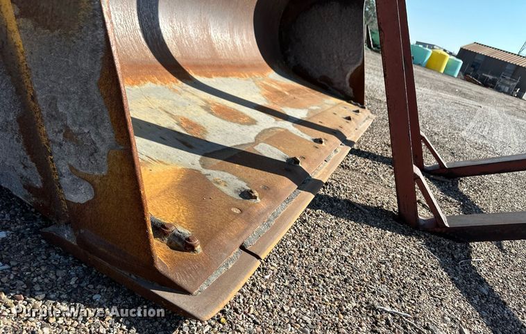 image for item OM9700 2005 John Deere 444J wheel loader