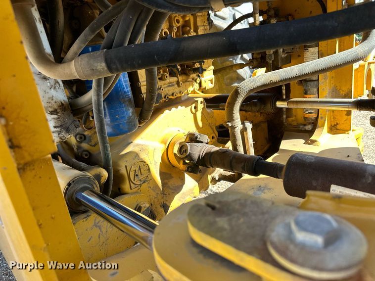 image for item OM9700 2005 John Deere 444J wheel loader