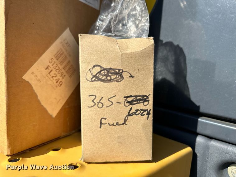 image for item OM9700 2005 John Deere 444J wheel loader