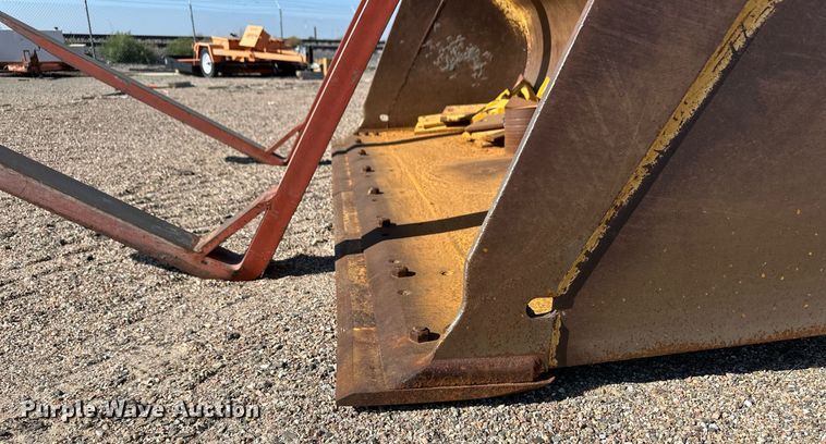 image for item OM9701 2006 John Deere 444J wheel loader