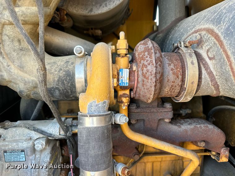 image for item OM9701 2006 John Deere 444J wheel loader