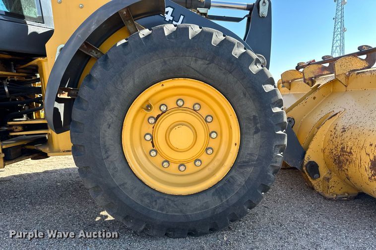 image for item OM9701 2006 John Deere 444J wheel loader