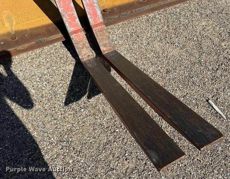 image for item OM9702 2006 John Deere 444J wheel loader