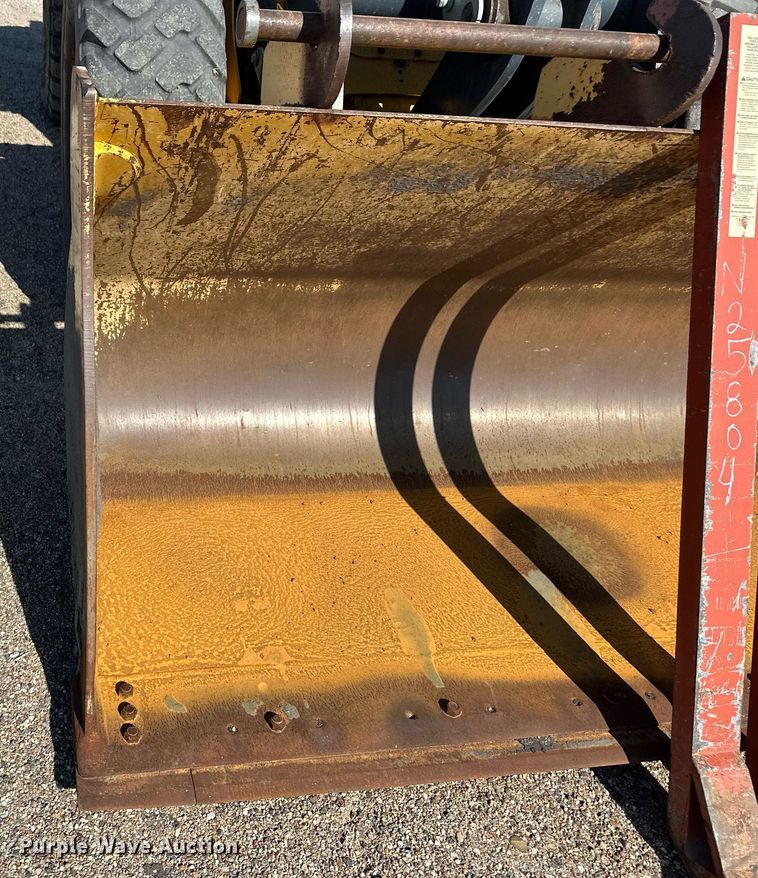 image for item OM9702 2006 John Deere 444J wheel loader