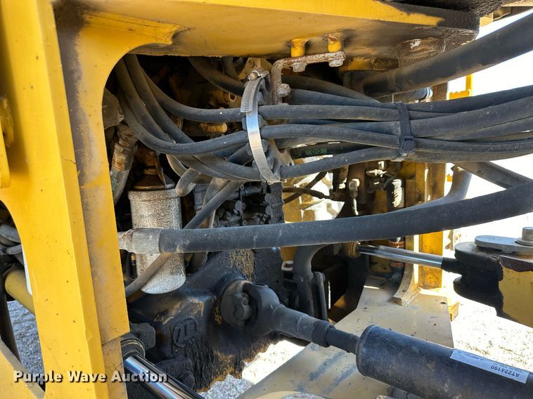 image for item OM9702 2006 John Deere 444J wheel loader