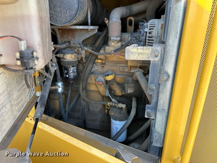 image for item OM9702 2006 John Deere 444J wheel loader