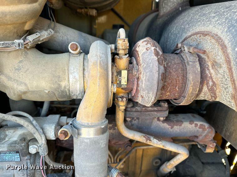 image for item OM9702 2006 John Deere 444J wheel loader