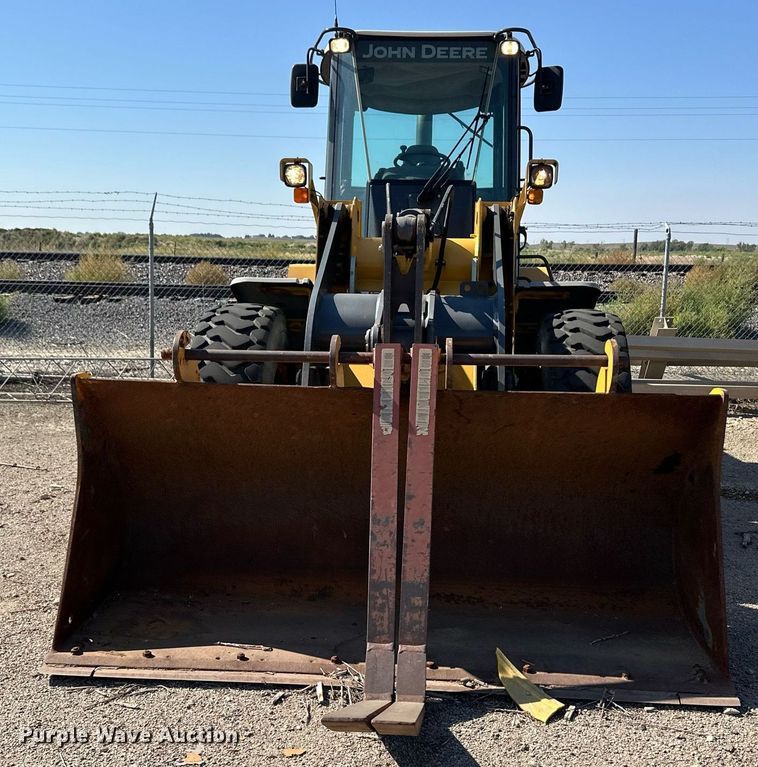image for item OM9703 2005 John Deere 444J wheel loader