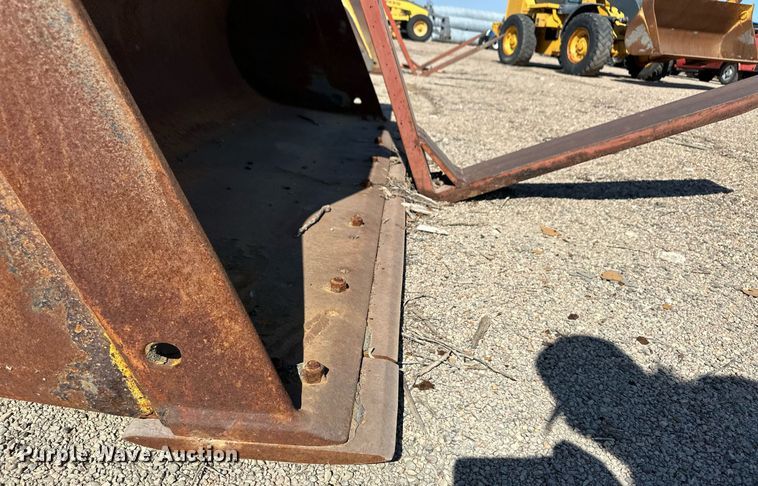 image for item OM9703 2005 John Deere 444J wheel loader