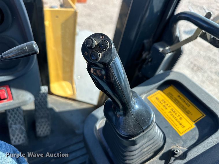 image for item OM9703 2005 John Deere 444J wheel loader