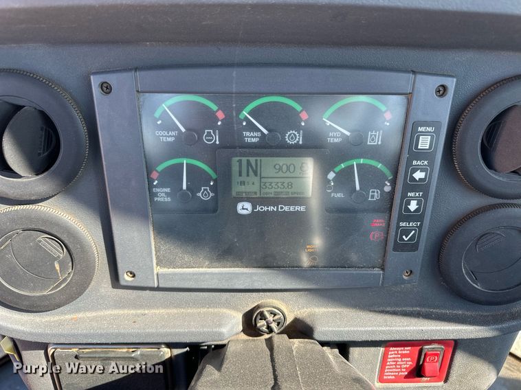 image for item OM9703 2005 John Deere 444J wheel loader