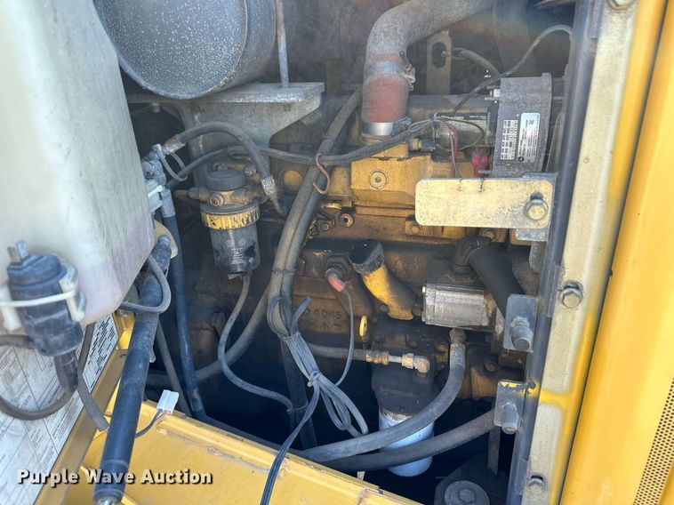 image for item OM9703 2005 John Deere 444J wheel loader