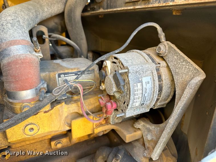 image for item OM9703 2005 John Deere 444J wheel loader