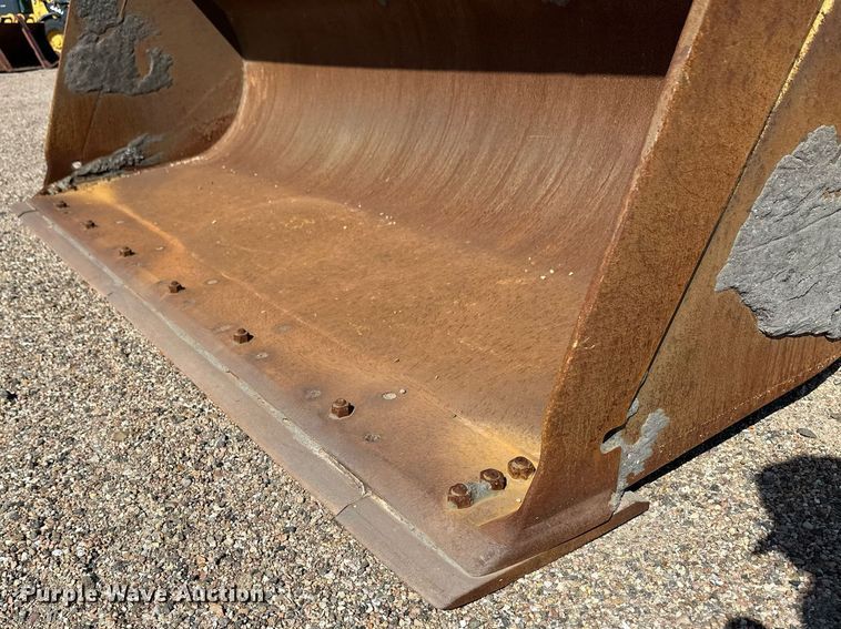 image for item OM9704 2006 John Deere 444J wheel loader