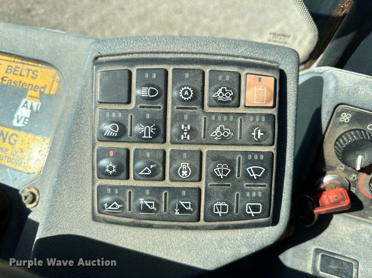 image for item OM9704 2006 John Deere 444J wheel loader