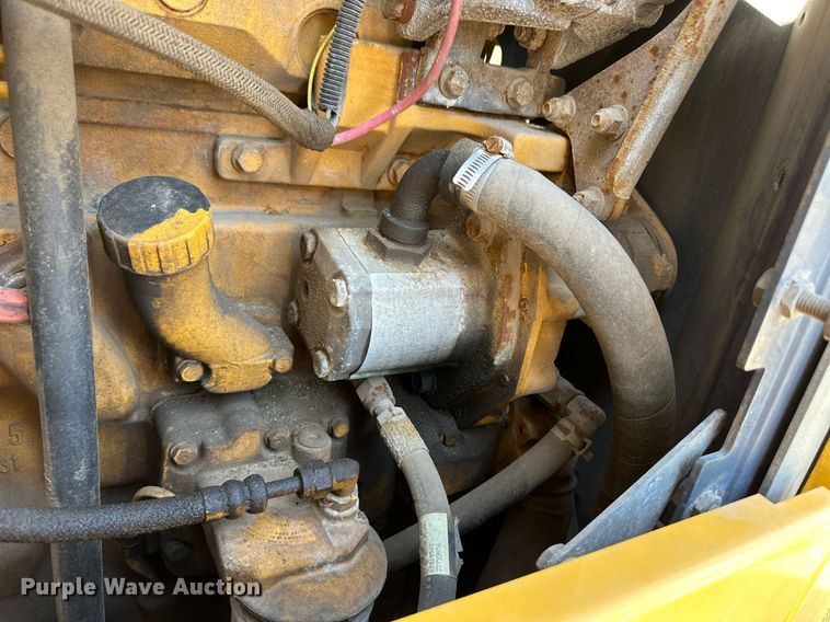 image for item OM9704 2006 John Deere 444J wheel loader