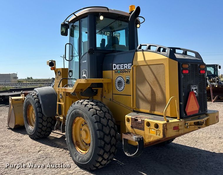 image for item OM9705 2006 John Deere 444J wheel loader