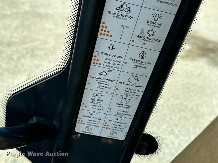 image for item OM9705 2006 John Deere 444J wheel loader