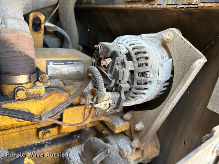 image for item OM9705 2006 John Deere 444J wheel loader