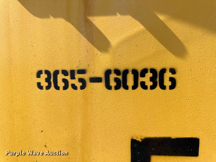 image for item OM9705 2006 John Deere 444J wheel loader