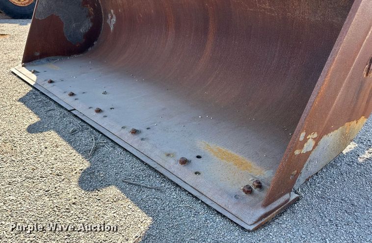 image for item OM9706 2005 John Deere 444J wheel loader