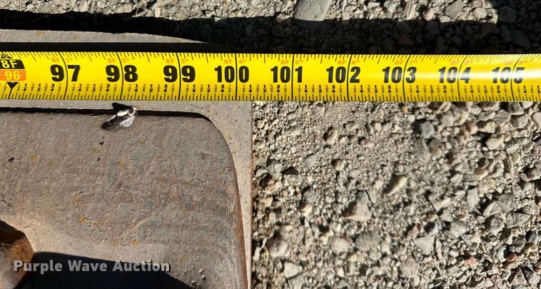 image for item OM9706 2005 John Deere 444J wheel loader