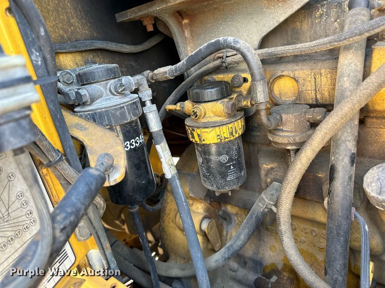 image for item OM9706 2005 John Deere 444J wheel loader