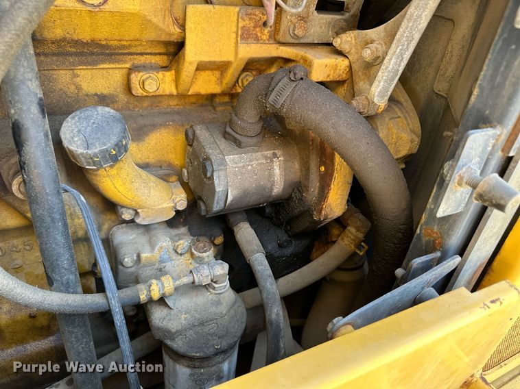 image for item OM9706 2005 John Deere 444J wheel loader