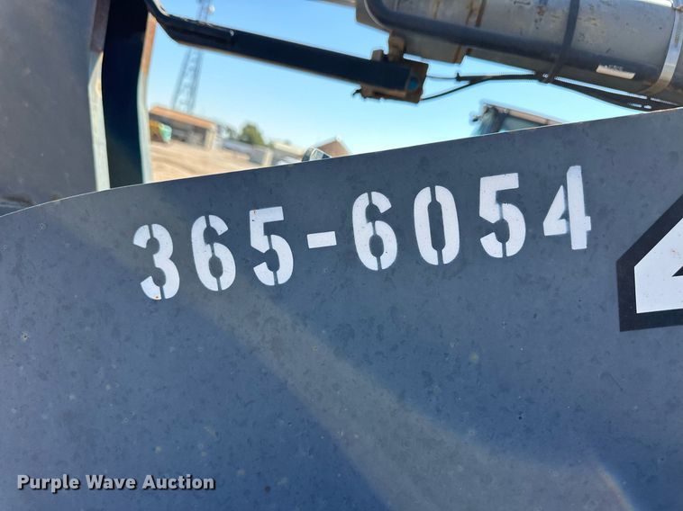 image for item OM9706 2005 John Deere 444J wheel loader