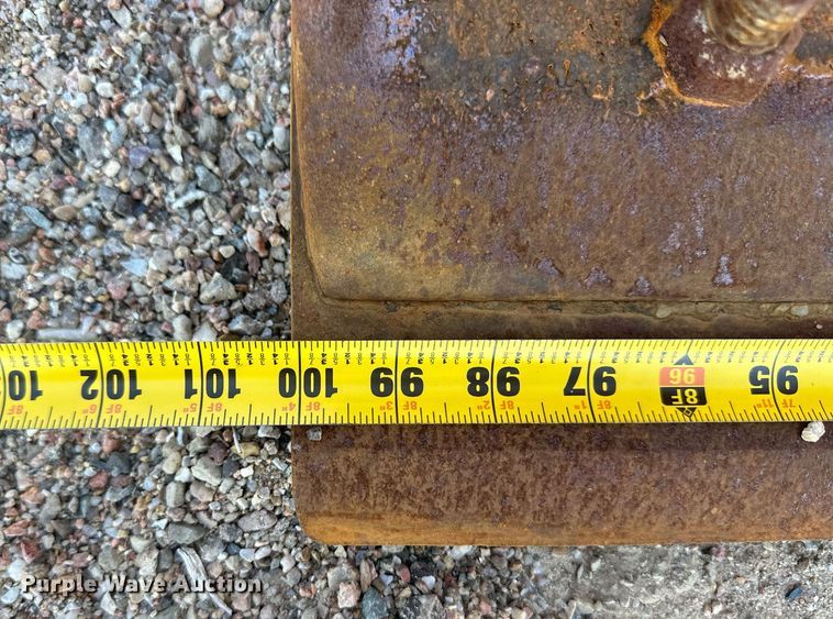 image for item OM9707 2005 John Deere 444J wheel loader