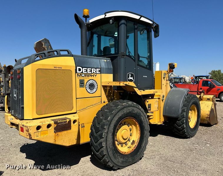 image for item OM9708 2006 John Deere 444J wheel loader