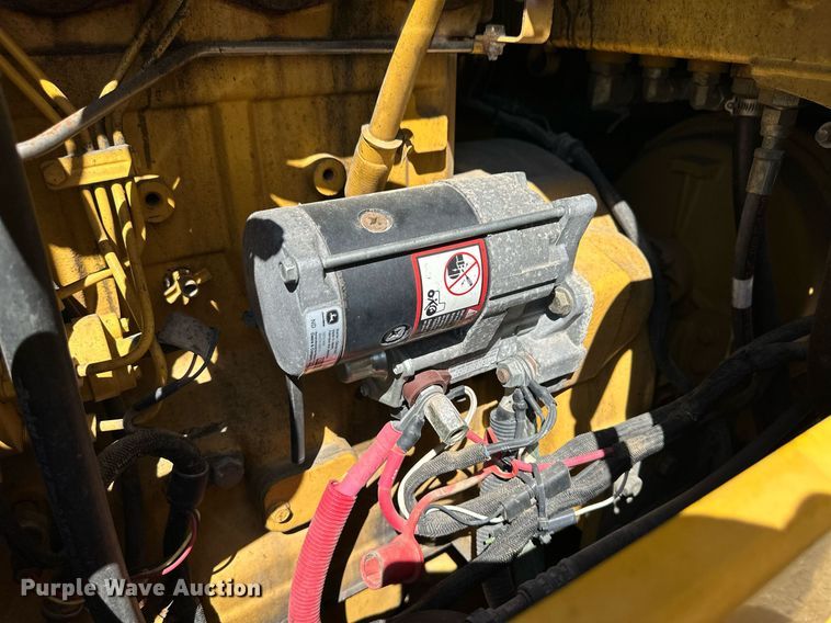 image for item OM9708 2006 John Deere 444J wheel loader