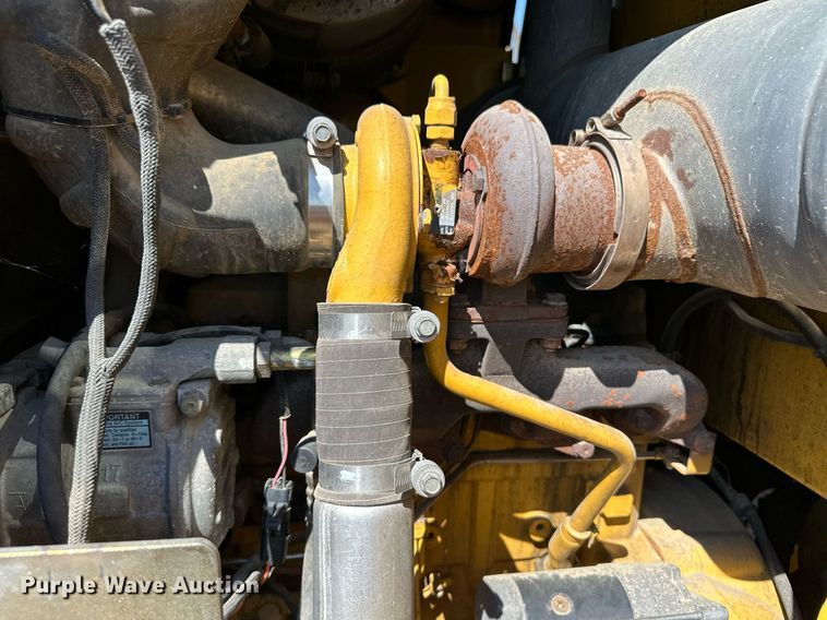 image for item OM9708 2006 John Deere 444J wheel loader