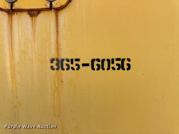 image for item OM9708 2006 John Deere 444J wheel loader