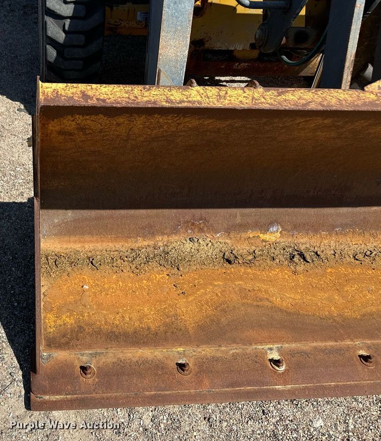 image for item OM9709 2007 John Deere 310J backhoe