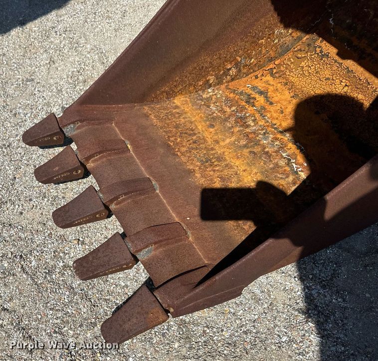 image for item OM9709 2007 John Deere 310J backhoe