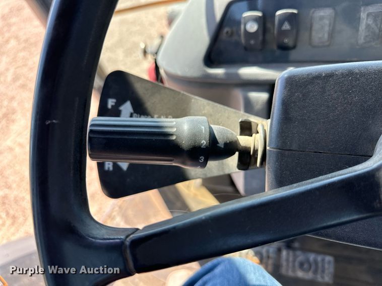 image for item OM9709 2007 John Deere 310J backhoe