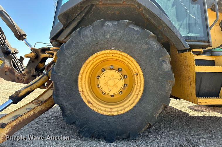 image for item OM9709 2007 John Deere 310J backhoe