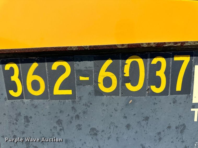 image for item OM9709 2007 John Deere 310J backhoe