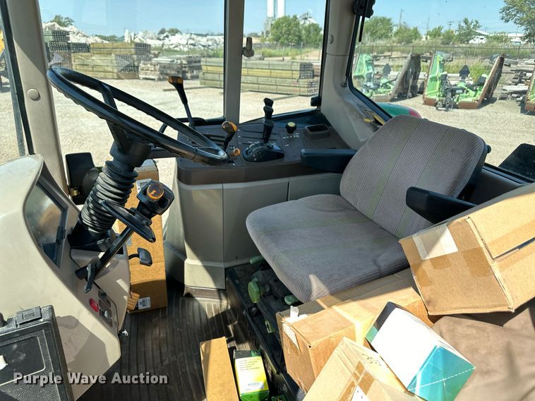 image for item OM9713 2006 John Deere 6415 tractor