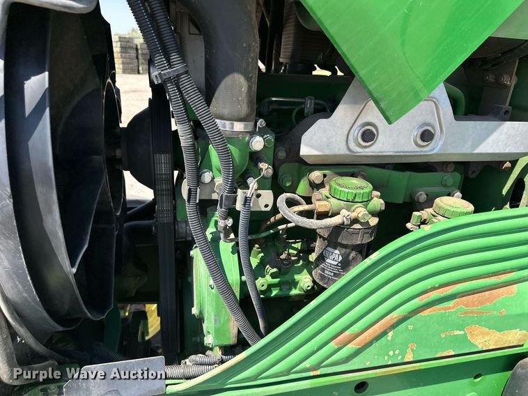 image for item OM9713 2006 John Deere 6415 tractor