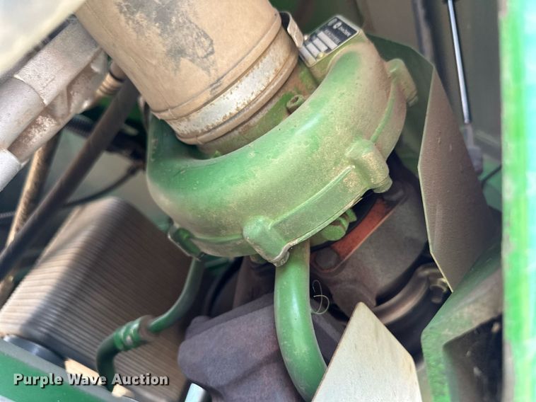 image for item OM9713 2006 John Deere 6415 tractor